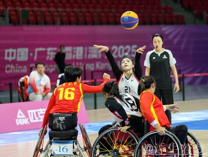 广东轮椅女篮三人队豪取四连胜